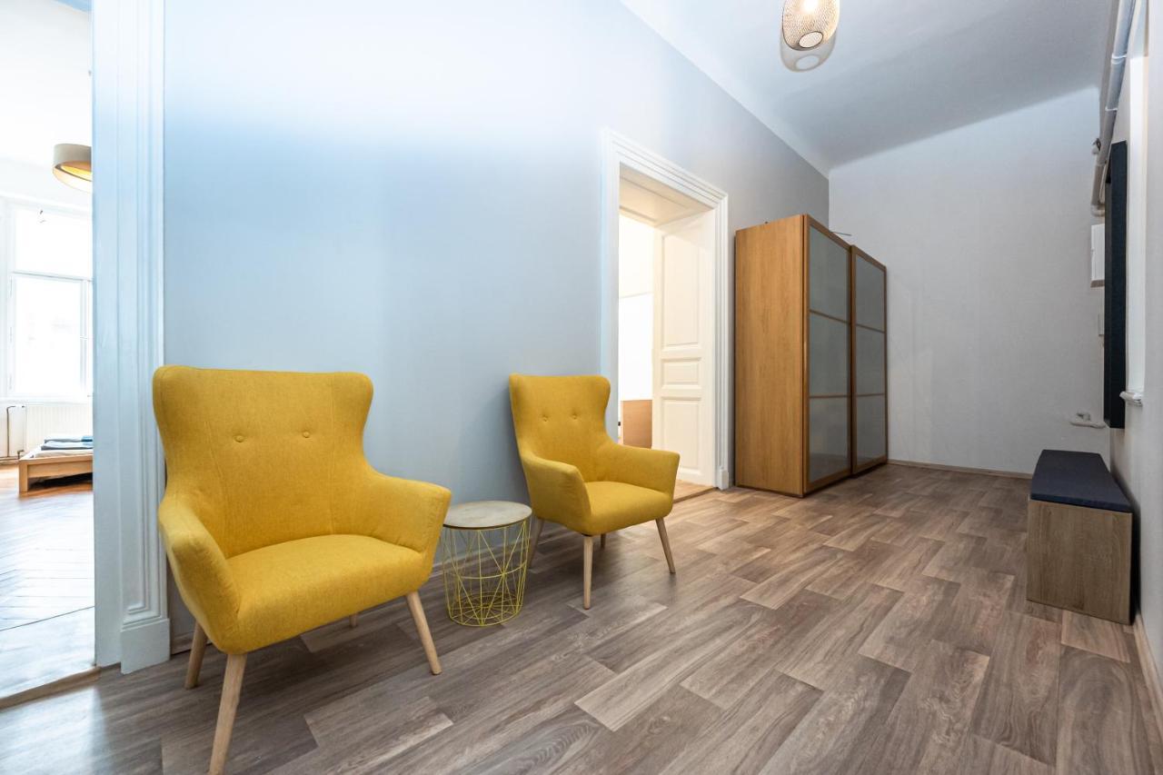 New Town Central Apartment Prága Kültér fotó