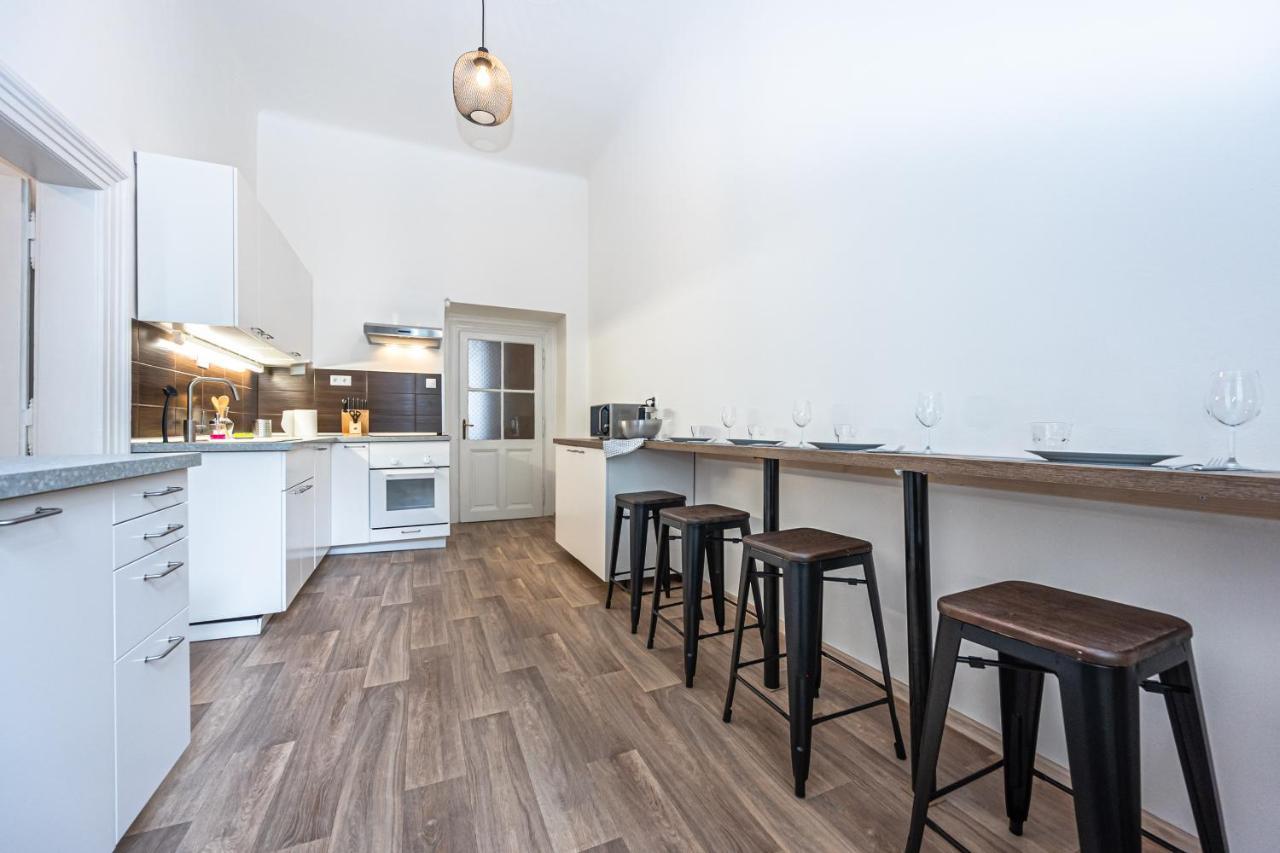 New Town Central Apartment Prága Kültér fotó